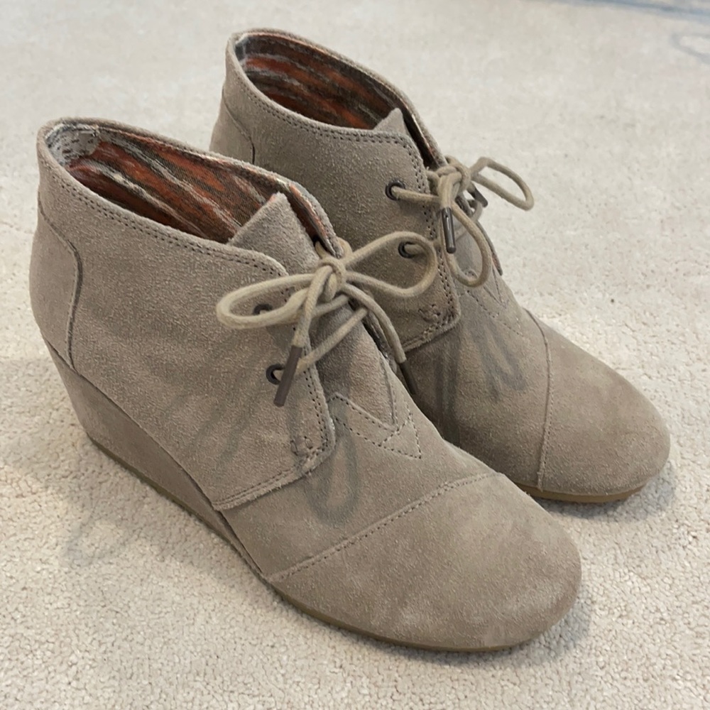 TOMS Wedge Bootie
